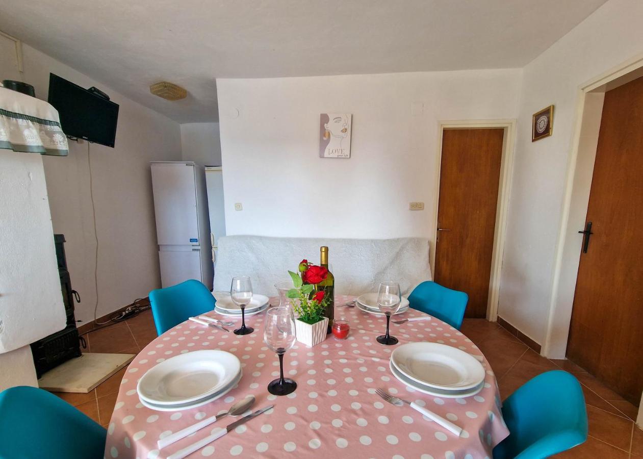 Vila Cicovac Novalja Exteriör bild