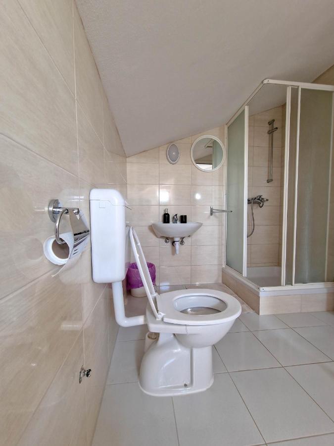 Vila Cicovac Novalja Exteriör bild