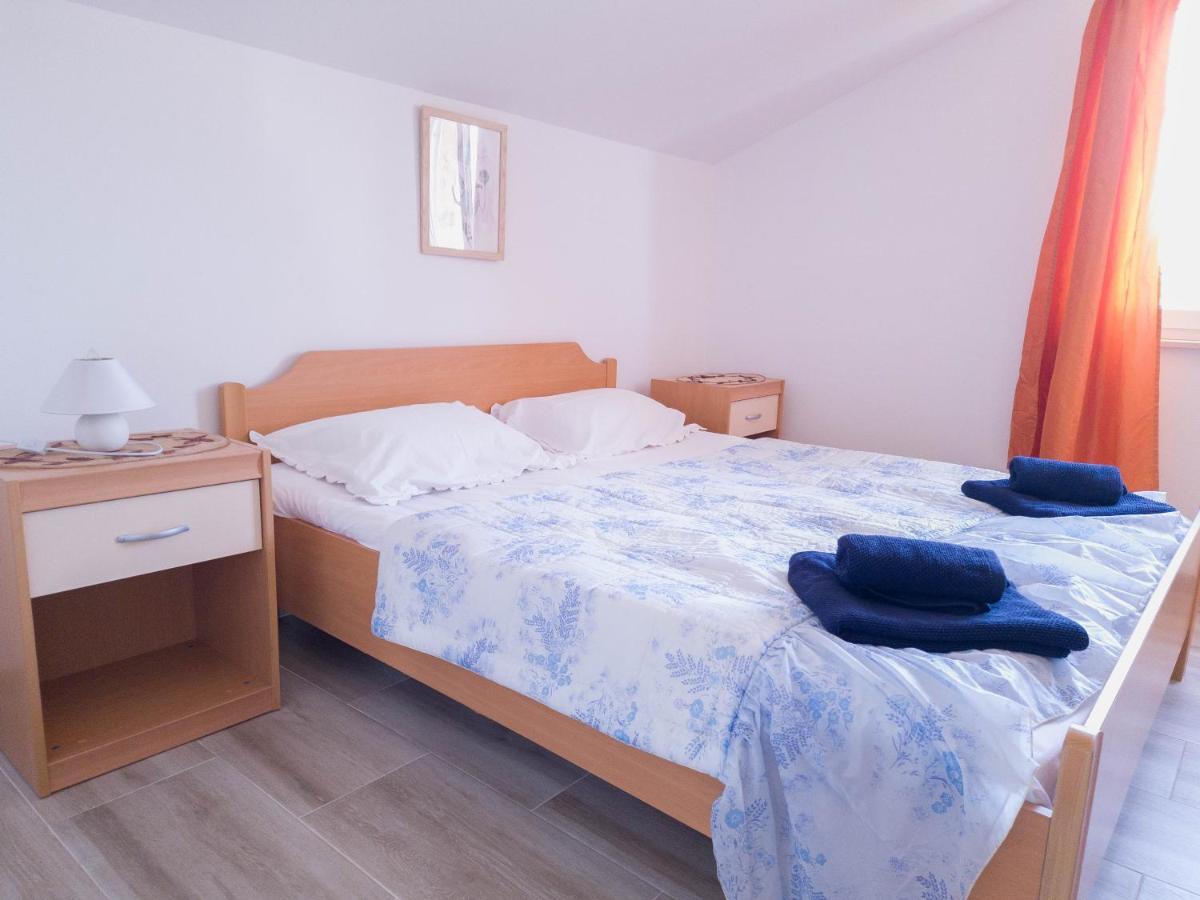 Vila Cicovac Novalja Exteriör bild